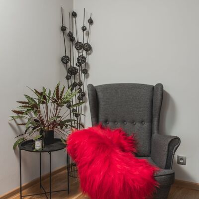 Tapis en peau de mouton islandais rouge teintée, peau de mouton unique, laine longue, plaid en peau de mouton, Schaffell Hygge (101-120 cm)