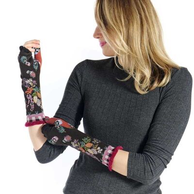 Mangrove Thumb Mittens