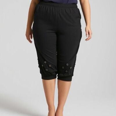Pantacourt grande taille avec multiples boutons (B158)