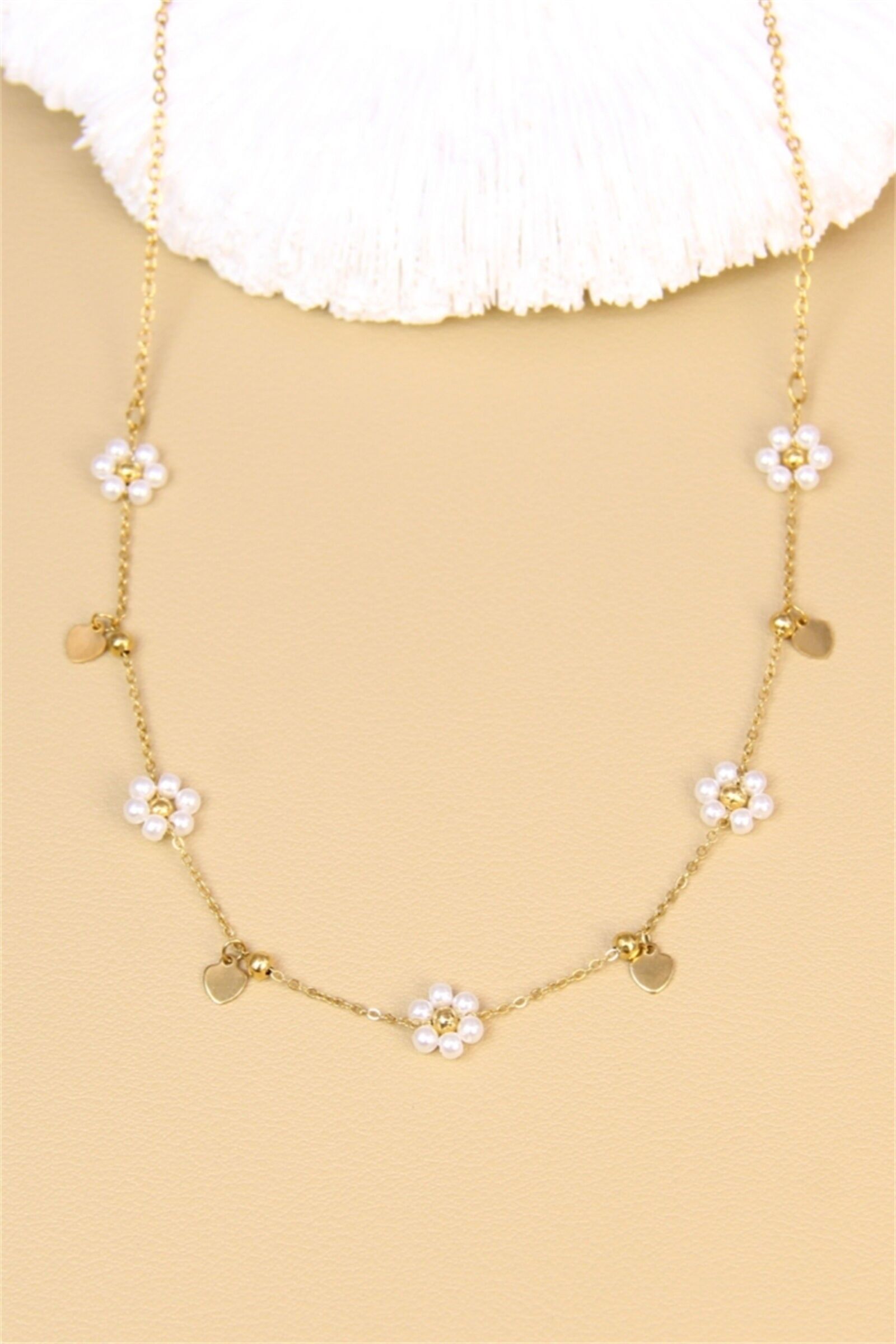 Gold flower, pearl and heart necklace – Fine stainless steel chain