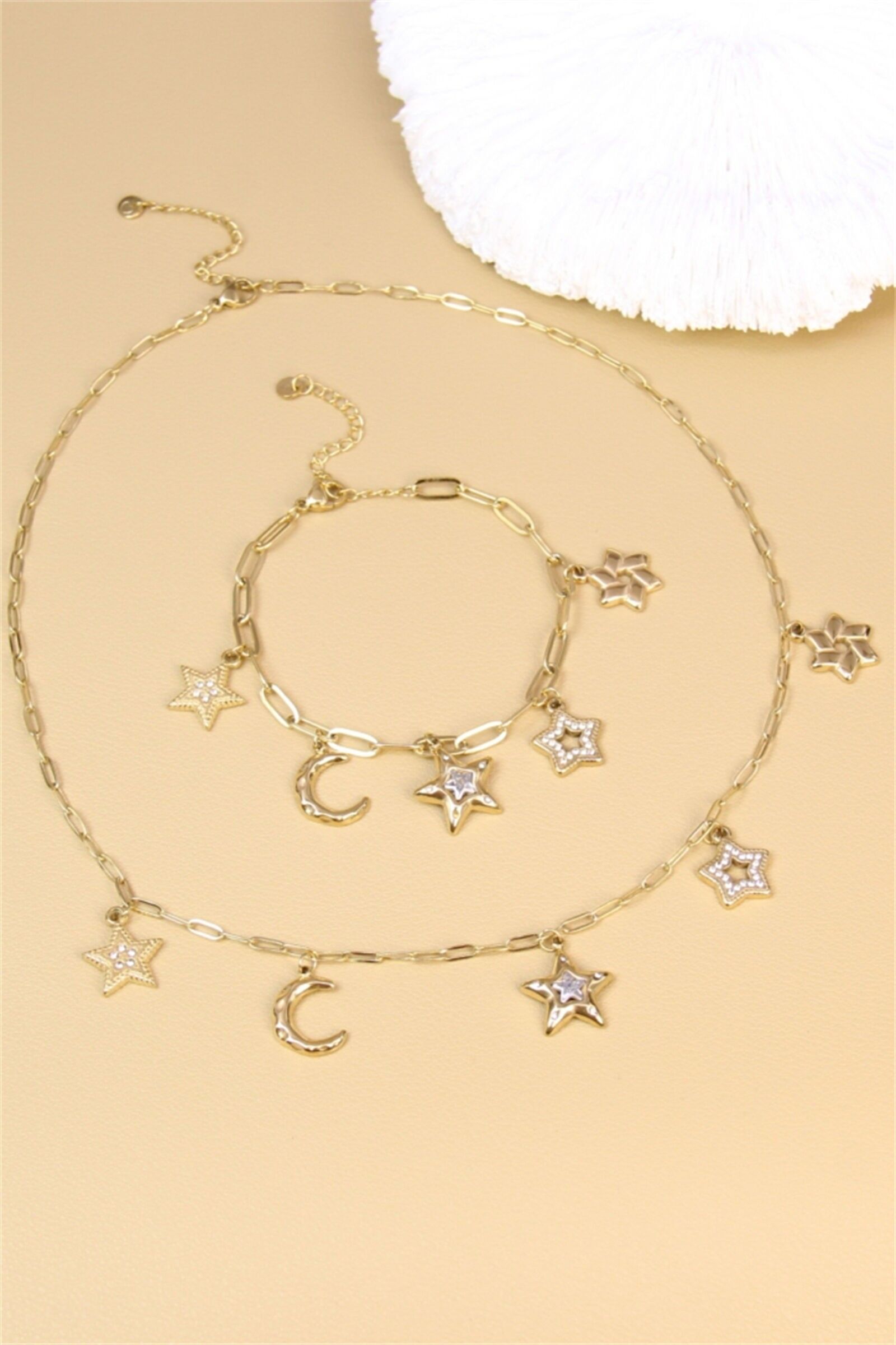 Vergoldetes Edelstahl-Set – Mond & Sterne – Trendy himmlische Charms