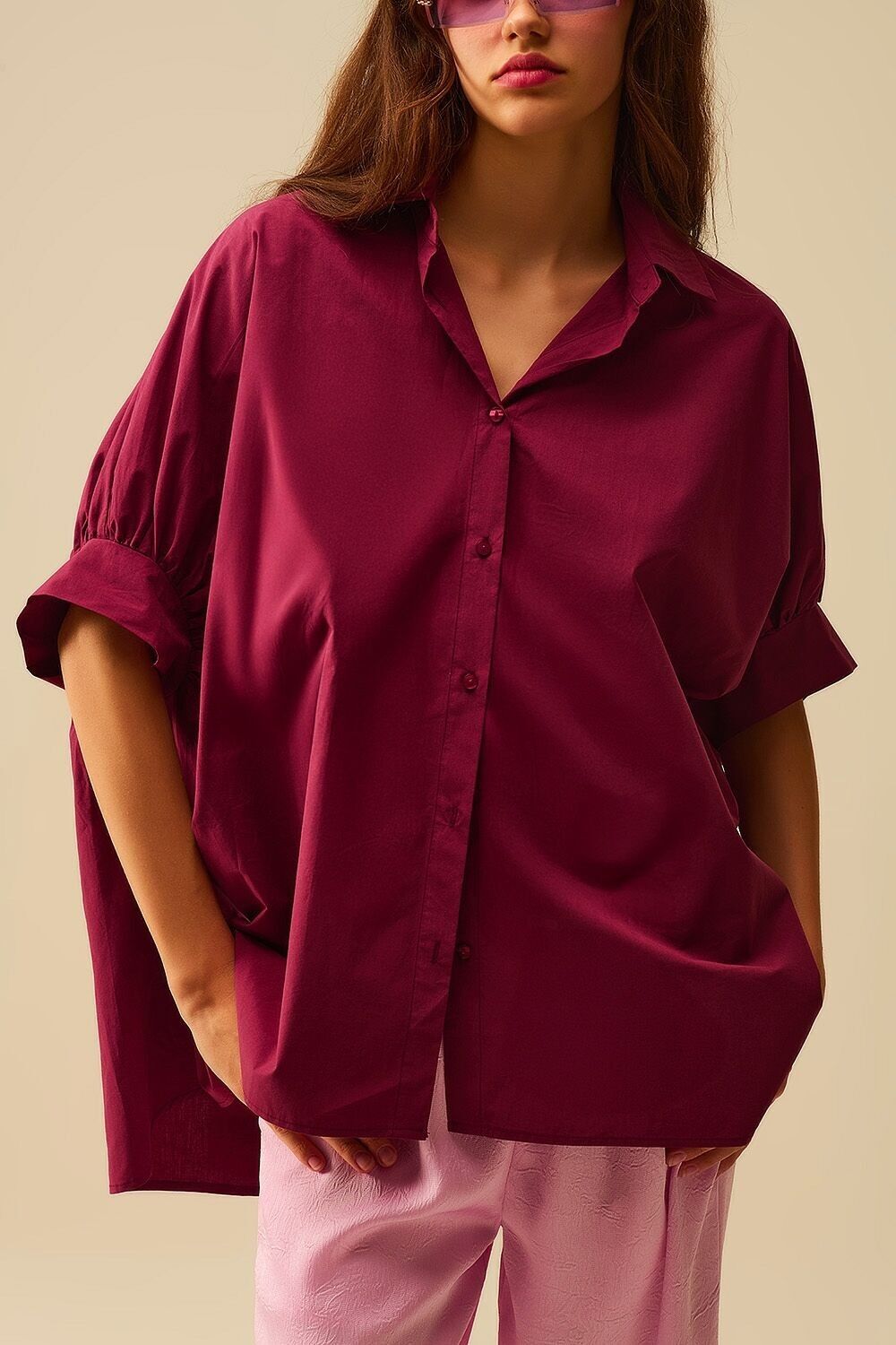 Camicetta oversize bordeaux con maniche corte