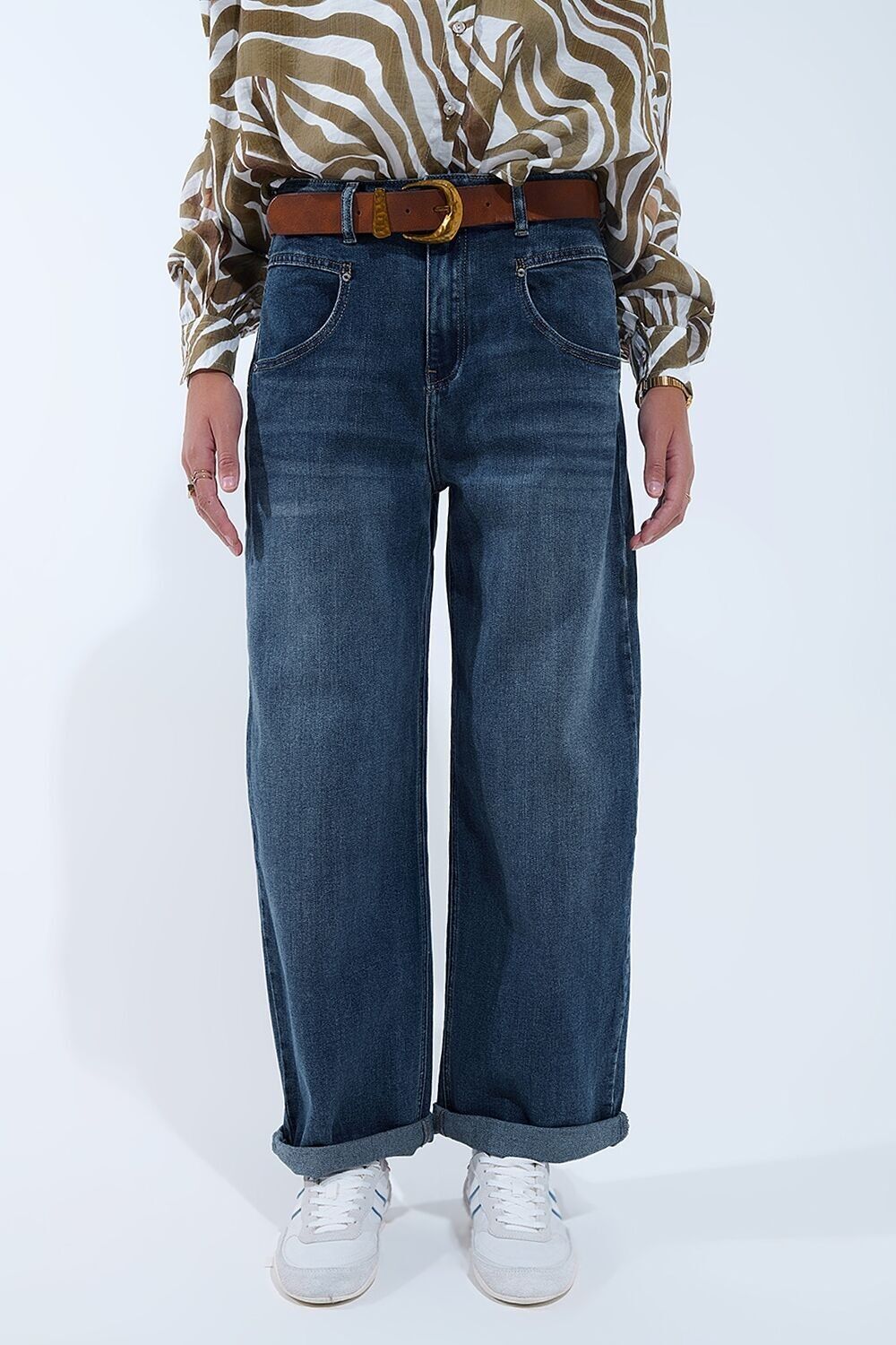 Jeans larghi e rilassati con lavaggio vintage