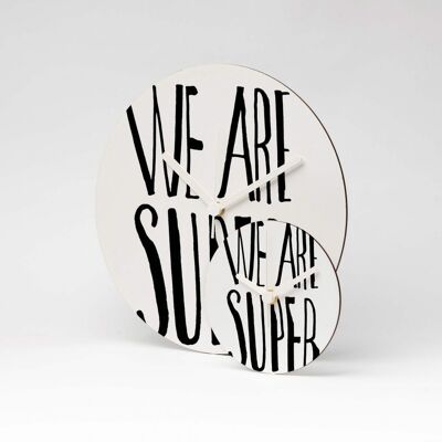 NOUS SOMMES SUPER MDF Horloge Murale ⌀26cm