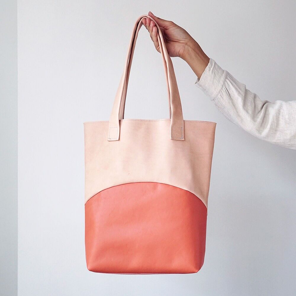 Shopper in pelle Mare - BIO nude e BIO terracotta