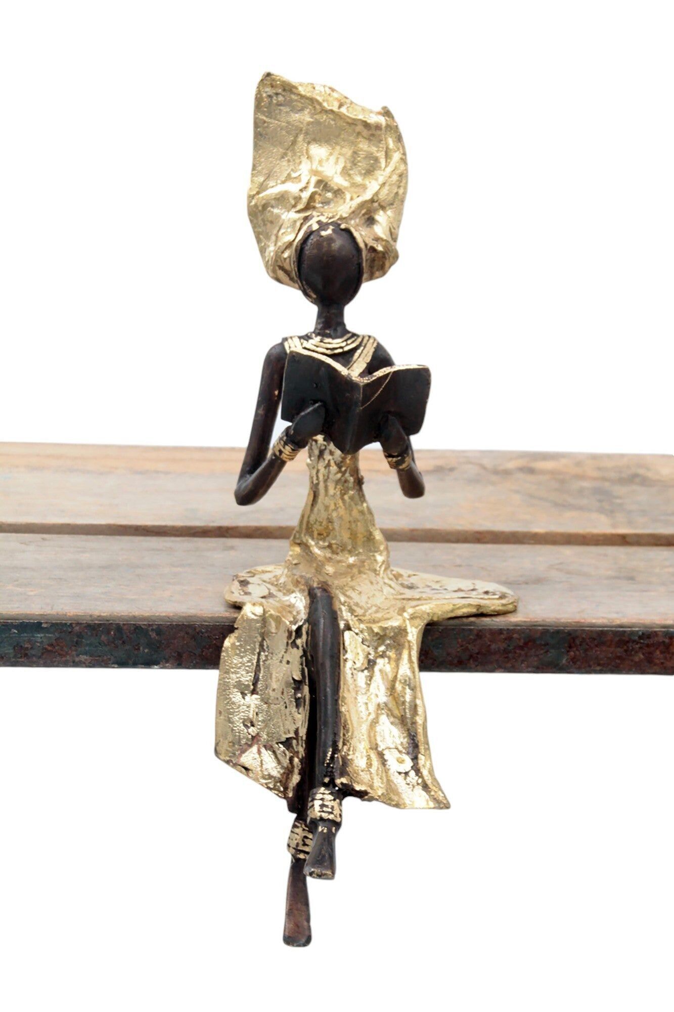 Bronzo seduto 25 cm dorato n°17