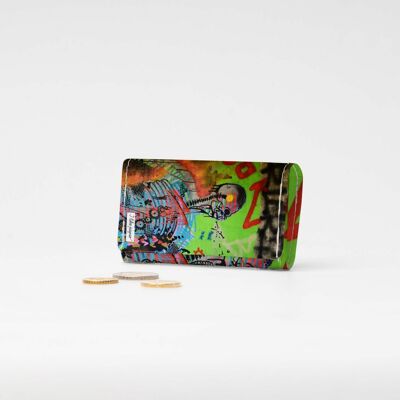 NEUKÖLLN Tyvek® folding wallet