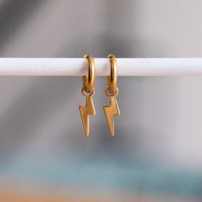 CB322 - Stainless steel creoles with lightning - gold