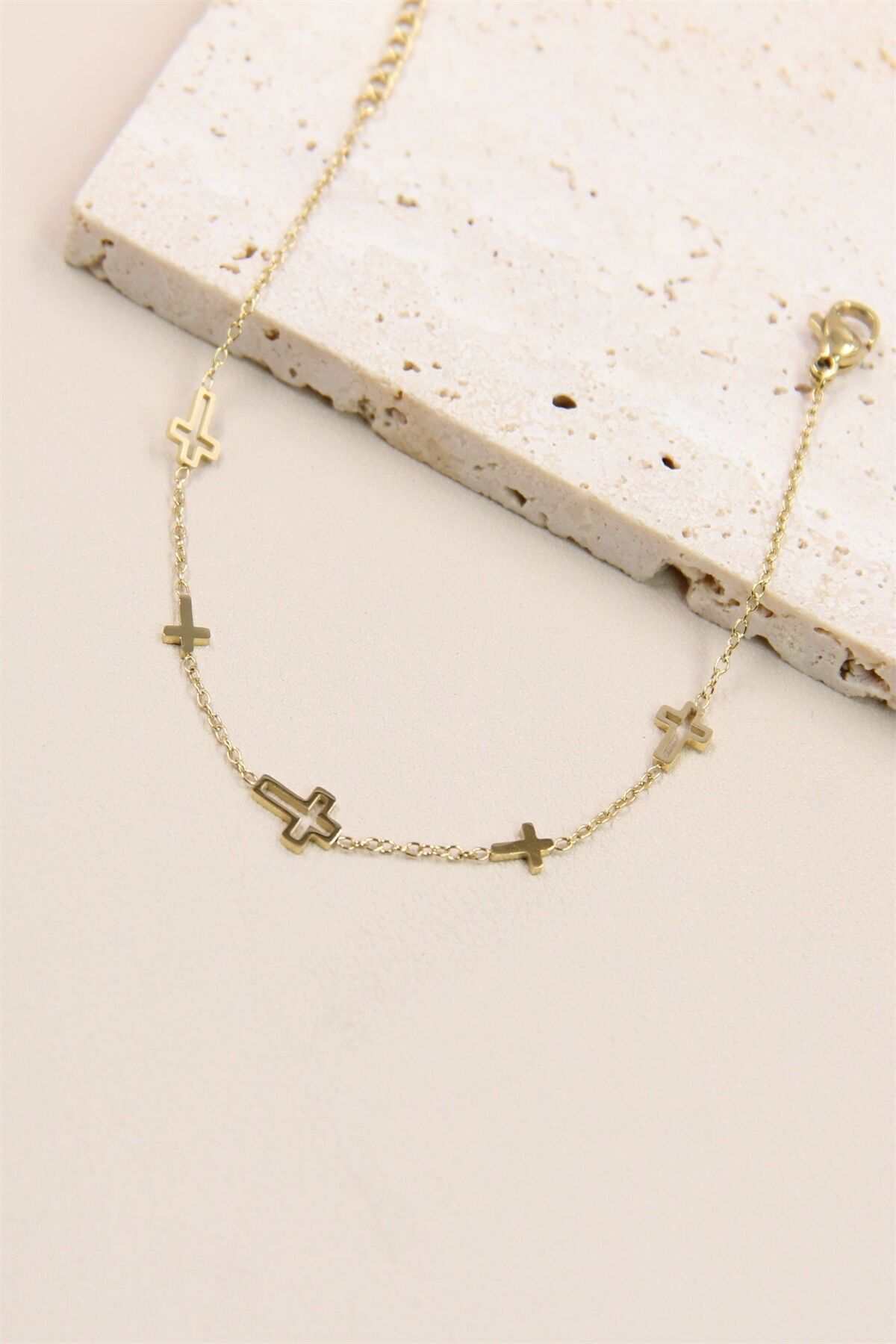 Bracelet Croix en Acier Inoxydable - Bijoux Tendance Mode