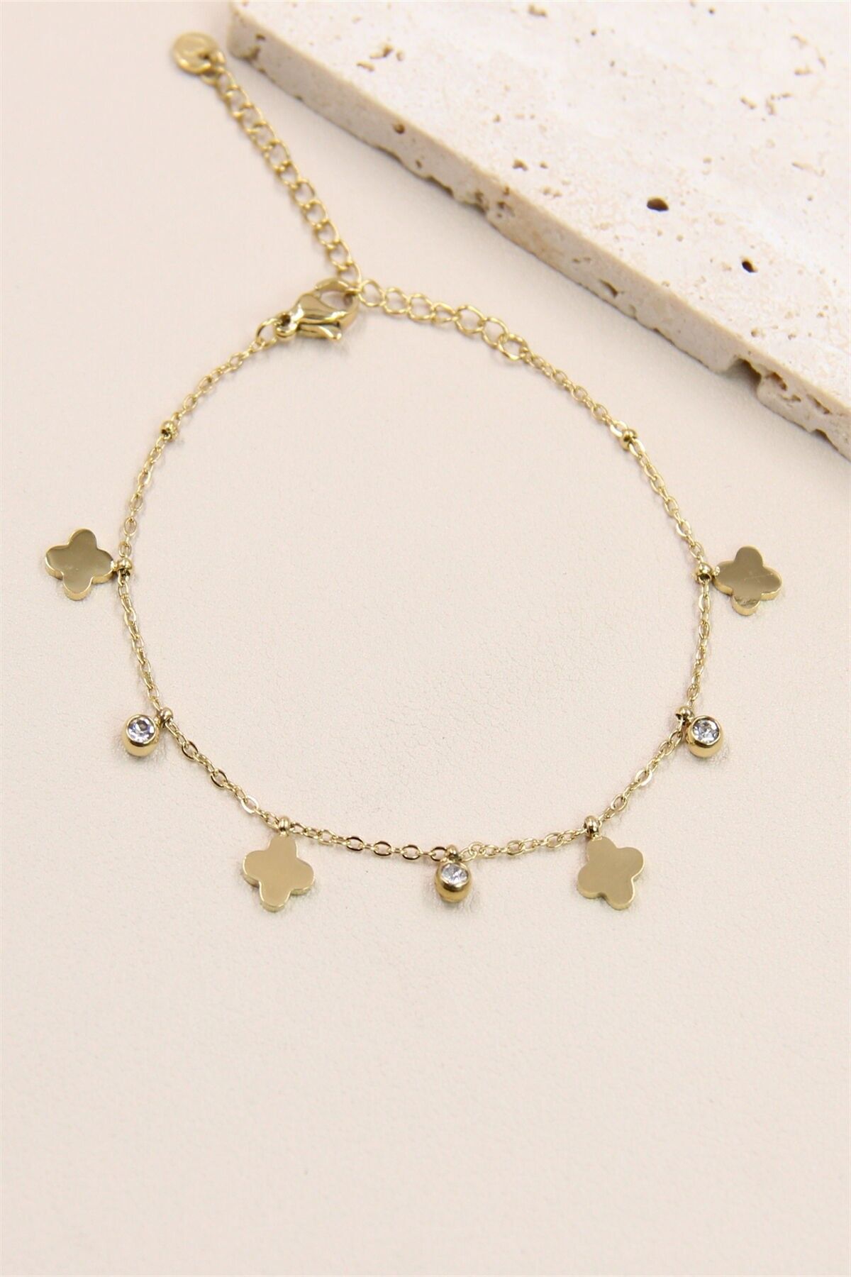 Bracelet Trèfle Orné de strass en Acier Inoxydable - Design Moderne