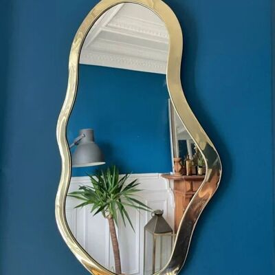 Miroir mural marocain en laiton artisanal – Design ovale doré