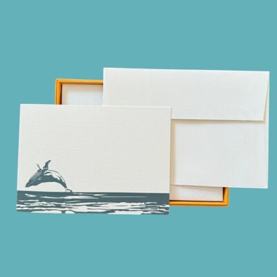 Breaching Whale Notizkartenset mit gedeckten Umschlägen