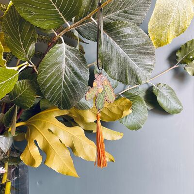 Decorazione con nappa di quercia