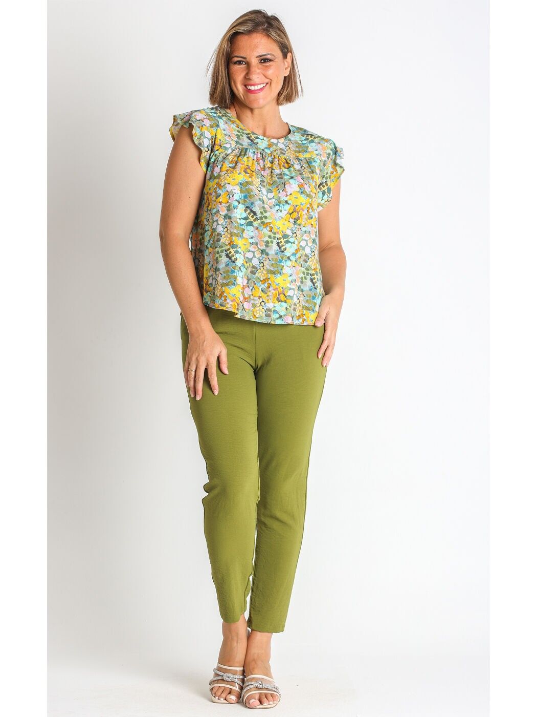 368080L BLOUSE EN VISCOSE IMPRIMÉE AVEC EMMANCHURE À VOLANTS