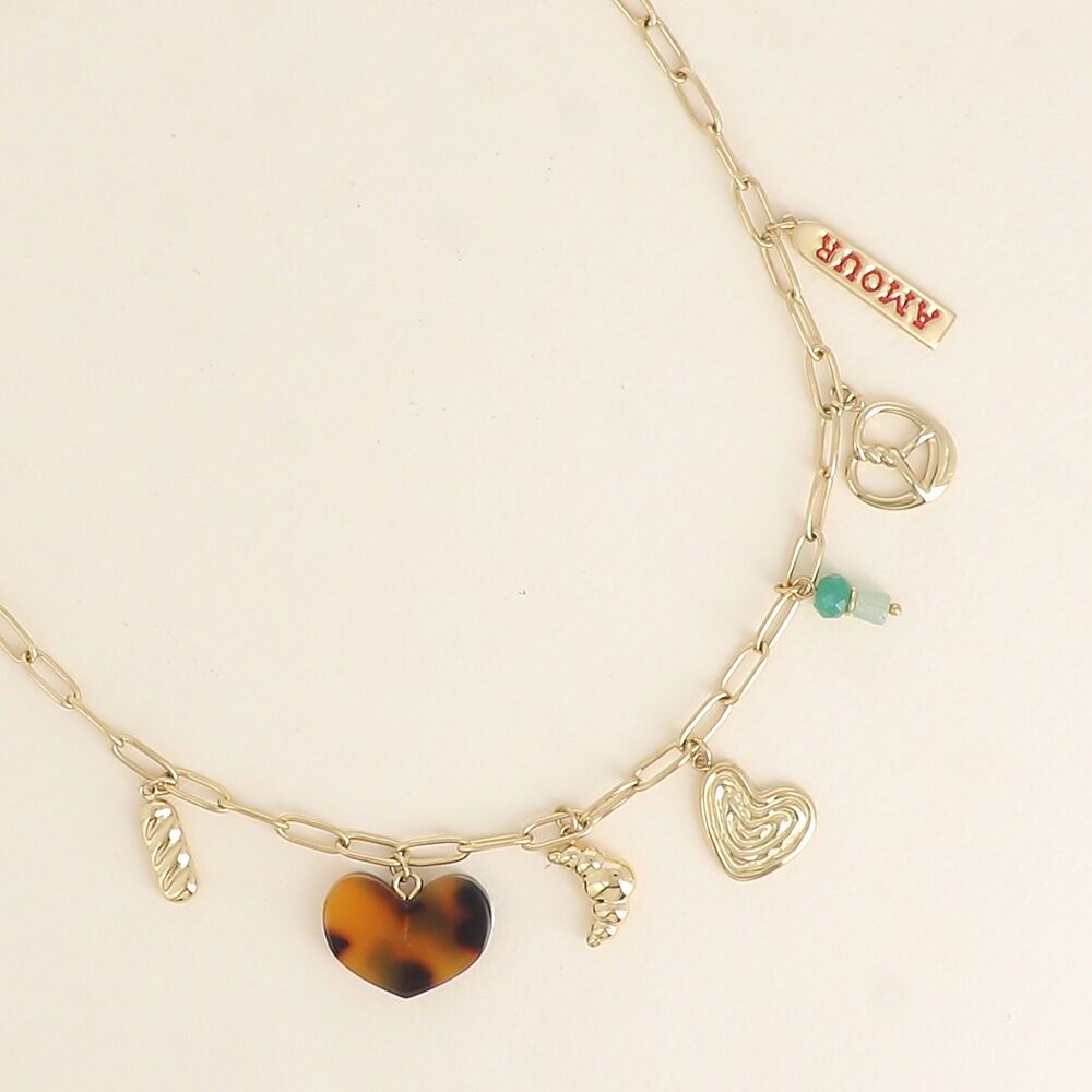 Collar - corazones, placa LOVE de esmalte, croissant, pretzel y perlas
