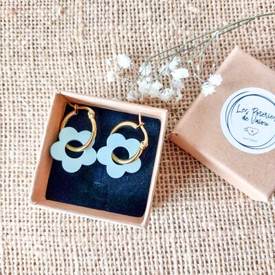 Boucles d'oreilles créoles pampilles fleur pastel