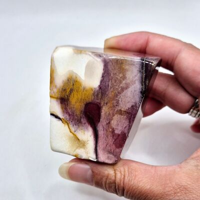 Jaspe Mookaite forme libre – 150 grammes