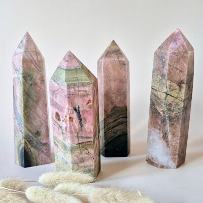 Tour de rhodonite XL – Guérison puissante en rose et noir