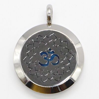 Aromatherapy Necklace – Aum – in Stainless Steel and Blotters Provided – Diffusion and Scents – Aromatherapy Accessory