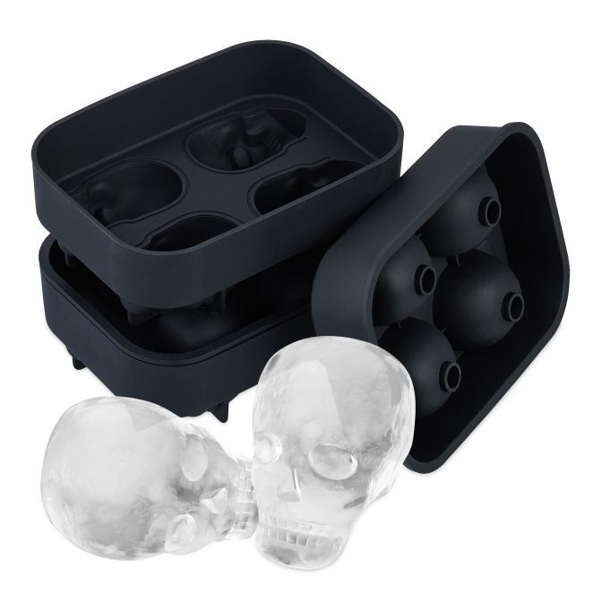 WOODENFURN skull ice cube tray in a set of 2