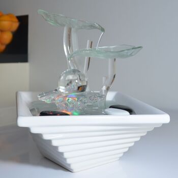 Fontaine d'Intérieur - Flower - Cristal Line en Verre et Céramique - Décoration Méditation - Lumière Blanche - Idée Cadeau Déco 2