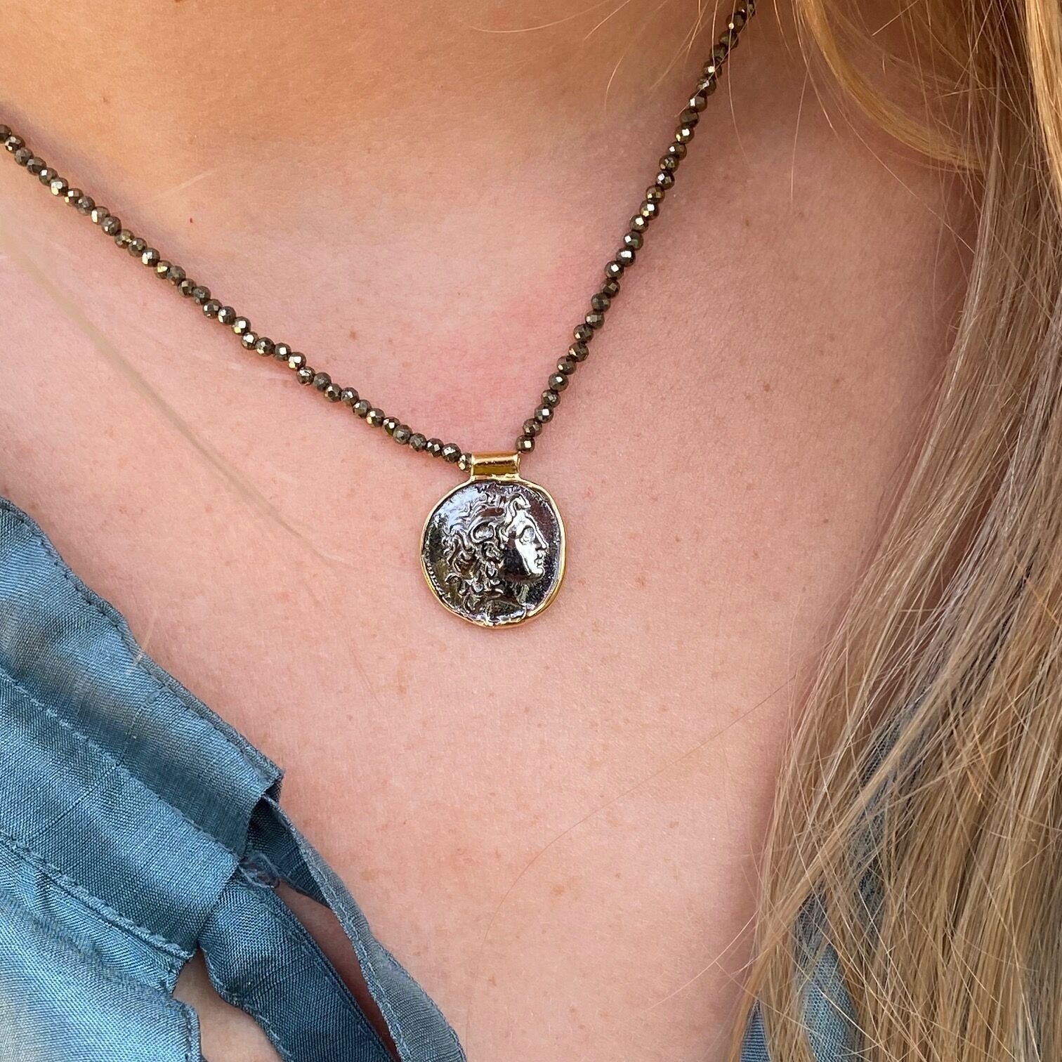 Collana e medaglia in pirite - Aladin Pyrite