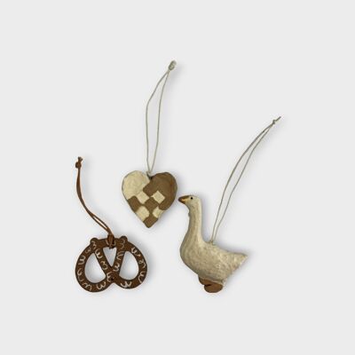 Set di ornamenti: cuore, pretzel e oca