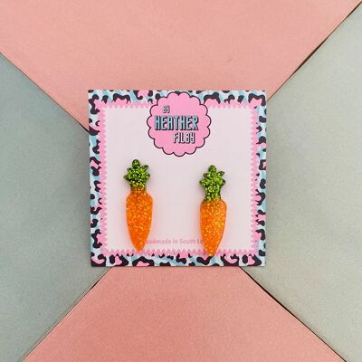 Clous d'oreilles en résine pailletée carotte