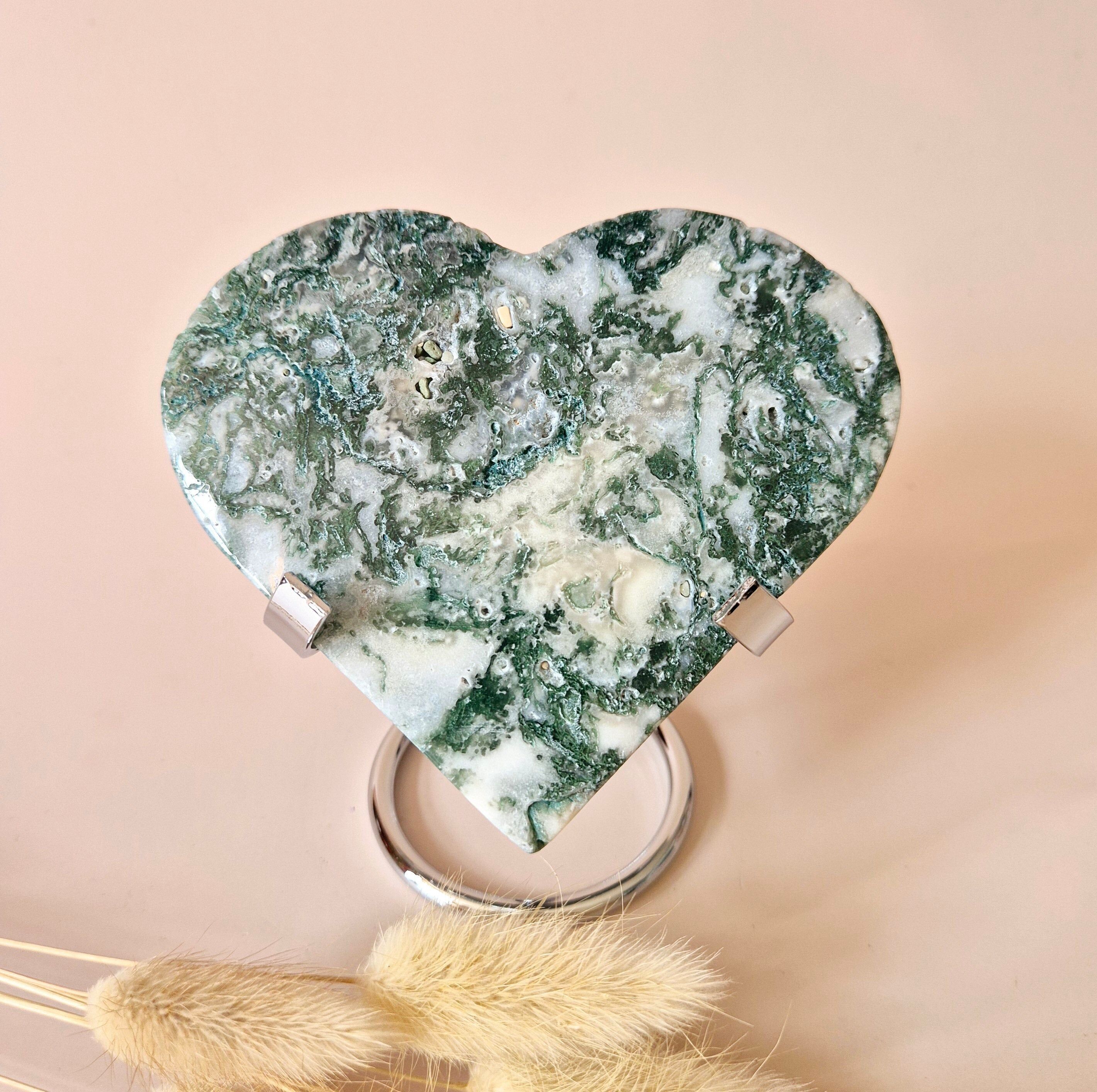 Cœur en agate mousse druzy sur support métallique – n° 95, 260 grammes