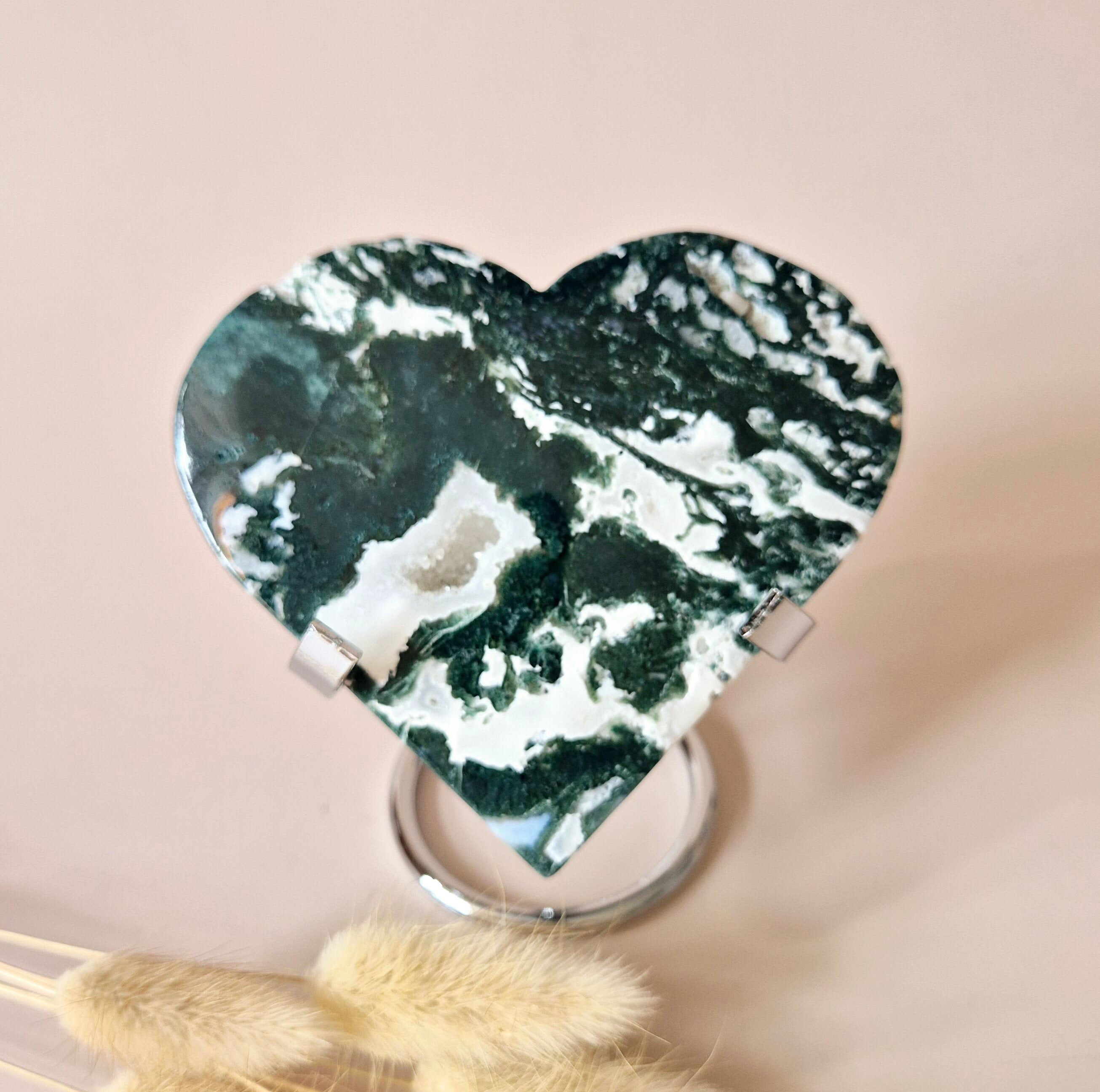 Cœur en agate mousse druzy sur support métallique – n° 98, 250 grammes