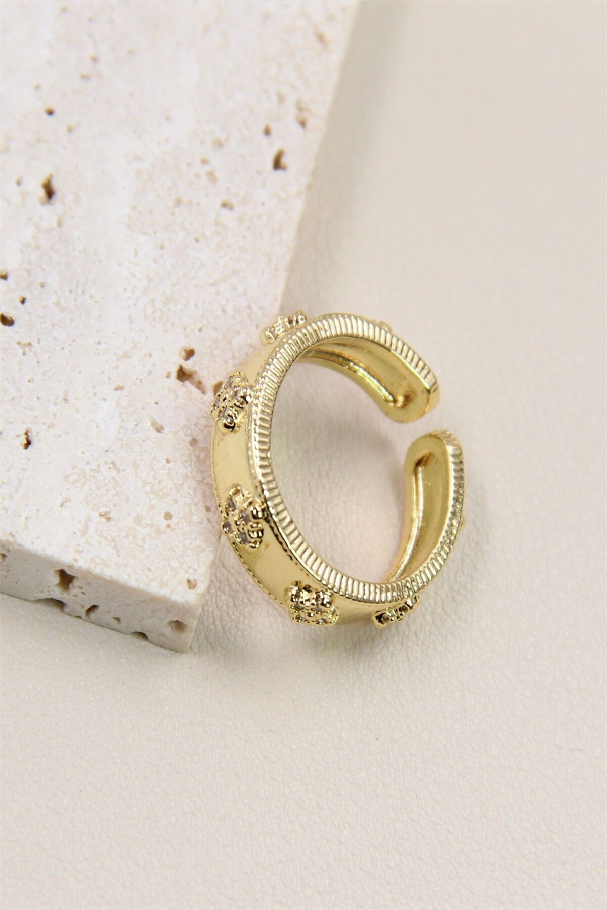 Bague Ajustable Trèfle Strass en Acier Inoxydable : Chance et  Glamour