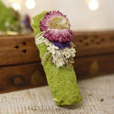Salvia blanca con rebozado verde, citronela, sinuata y gordolobo - 10 cm atado purificante