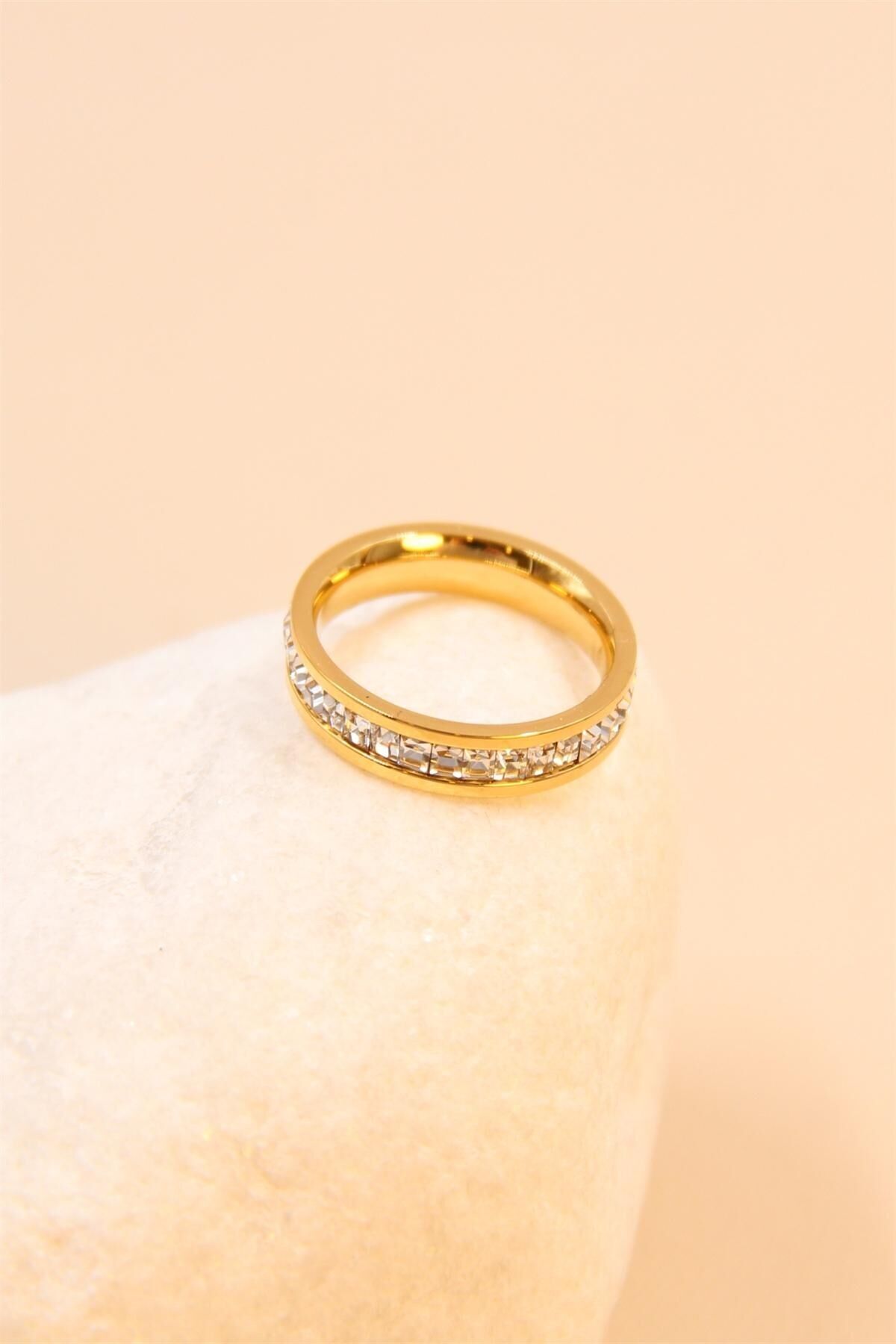 Bague en Acier Inoxydable -Élégance Brillante