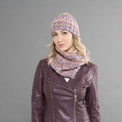 knitted hat in COLORMAX color PURPLE 36