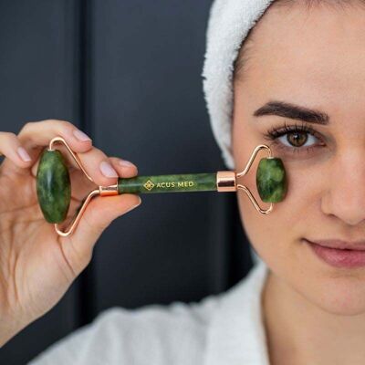 Rullo di giada per Gua Sha | Pietra per Gua Sha | Strumento per Gua Sha verde