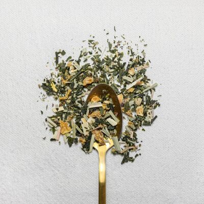 Té verde n.° 5 con limón y albahaca