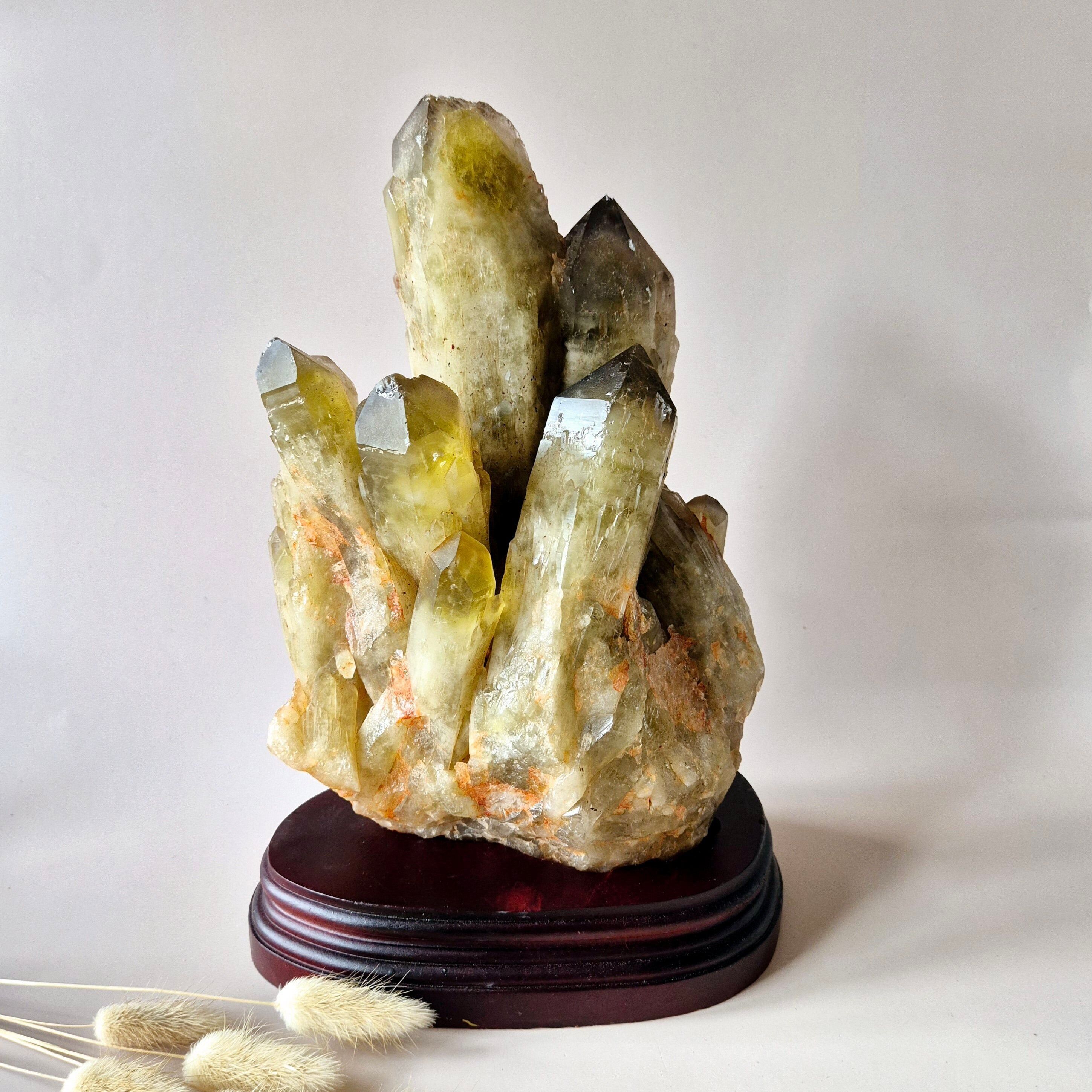 Cluster di citrino naturale XXXL su supporto in legno – oltre 5 kg di energia, abbondanza e forza