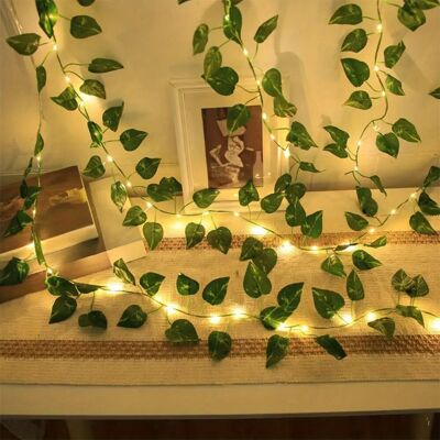 1 guirlande lumineuse LED à feuilles vertes artificielles