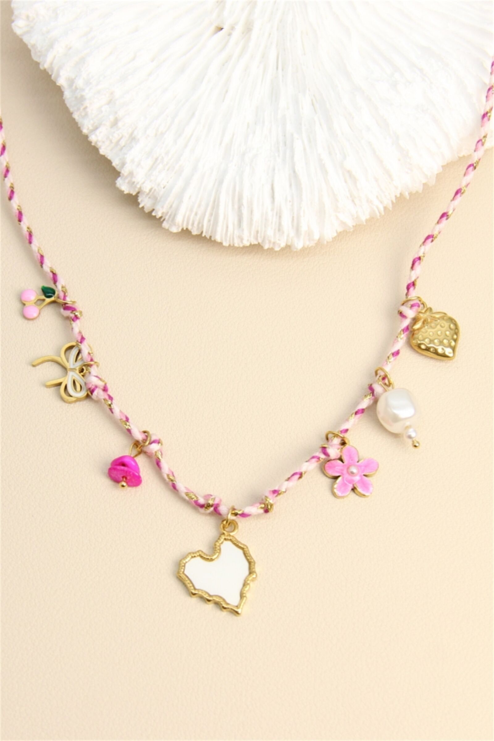 Collier Rose en Acier Inoxydable & Charms Romantiques