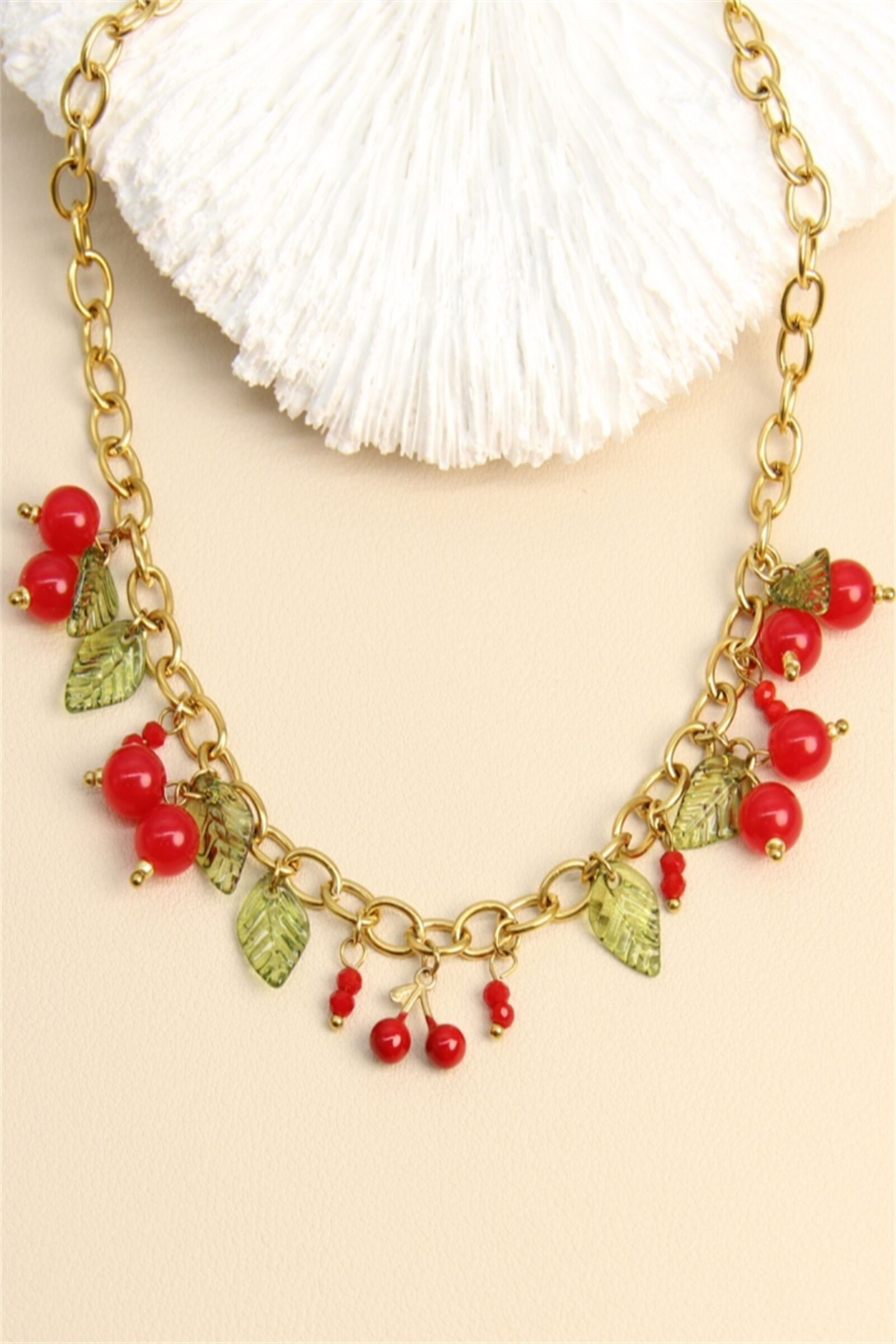 Halskette „Cherry on the Look“ – Goldene Delikatesse