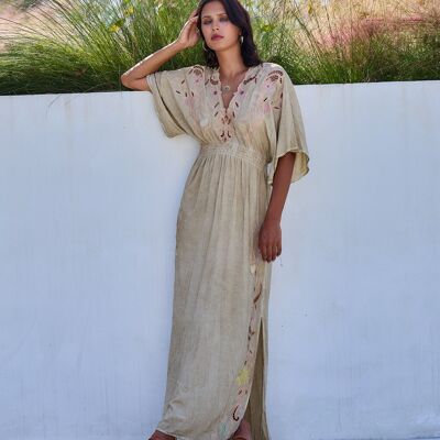Maxi embroidered dress, batwing sleeves