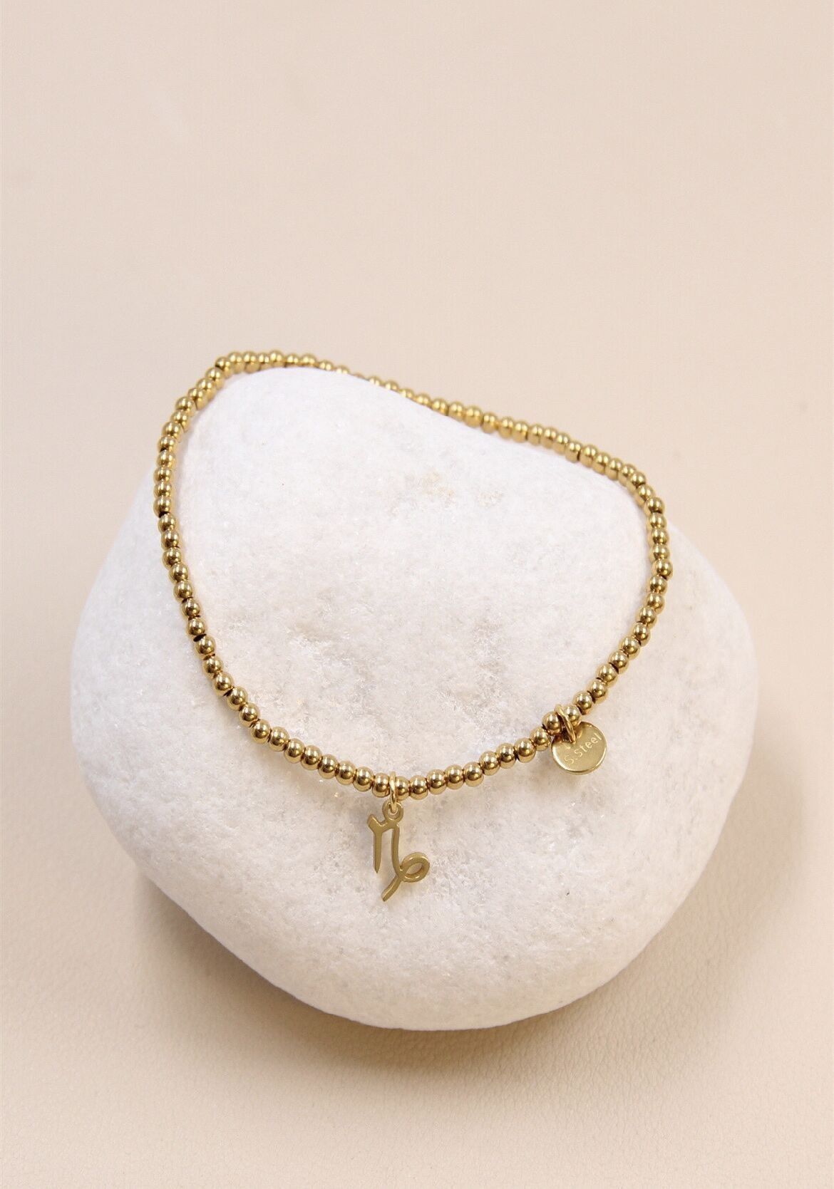 Perlenarmband mit Sternzeichen Steinbock aus Edelstahl