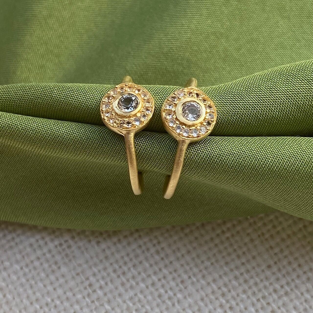 Orecchino topazio bianco - Capri