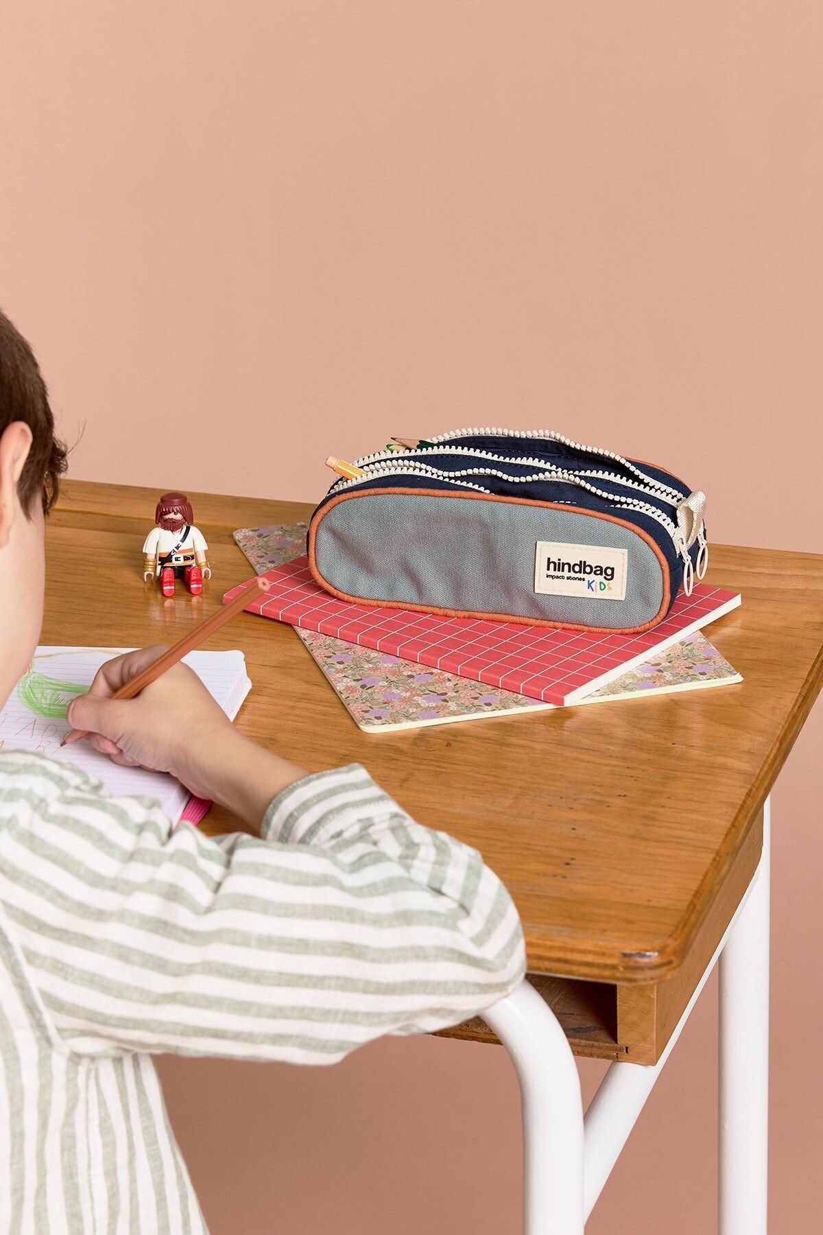 Dreifarbiges Federmäppchen „Malo“ in Salbeigrün