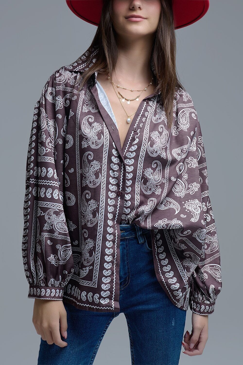 Camicia Paisley marrone con maniche voluminose