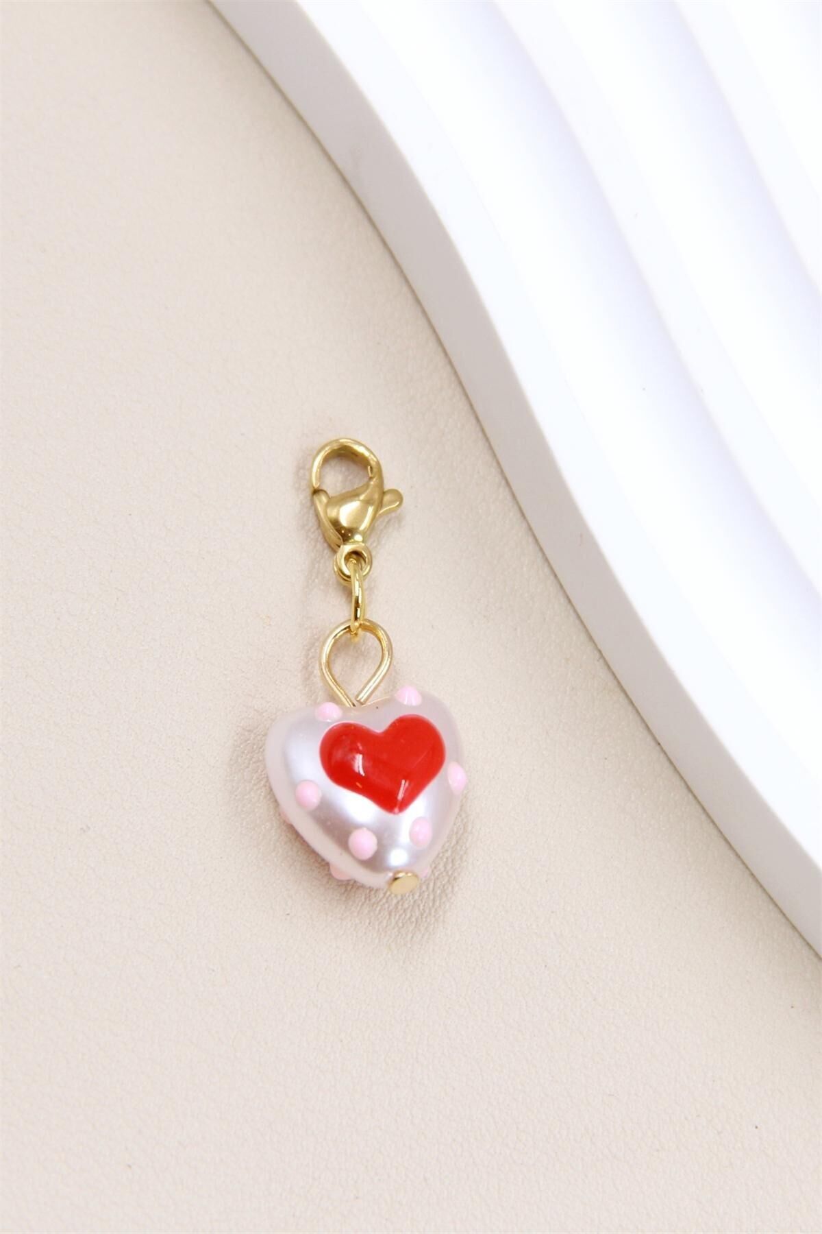 Herzanhänger aus Edelstahl mit Haken – Funkeln und Romantik