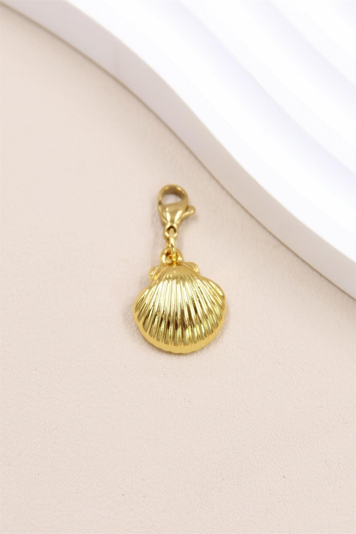 Colgante de concha de acero inoxidable