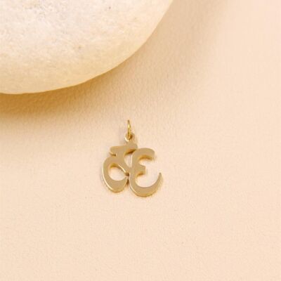 Stainless Steel Pendant - Durable and Versatile Elegance