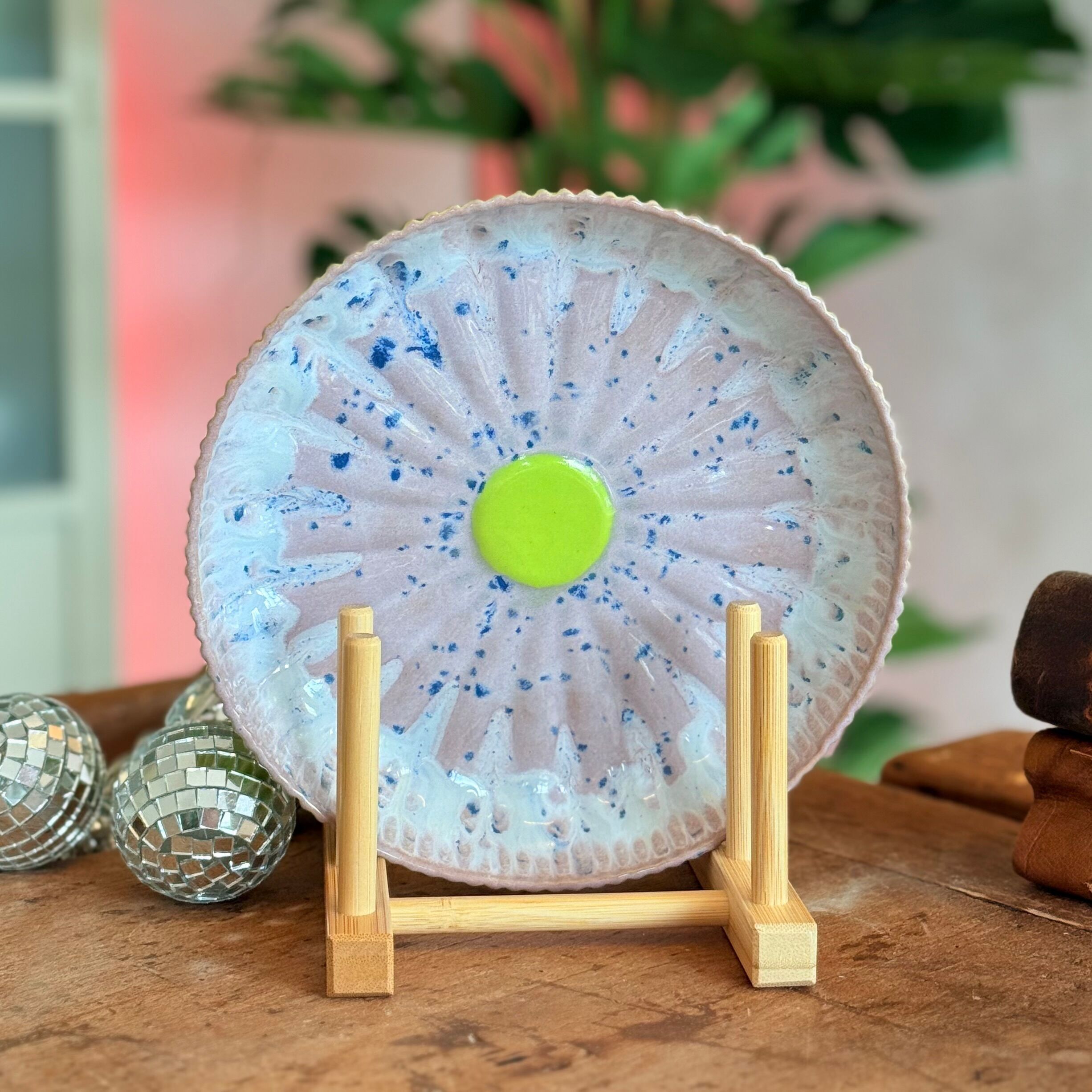 Bloom Plate - Lime Blush