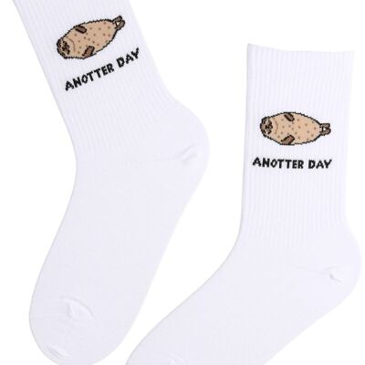 ANOTTER DAY white cotton socks